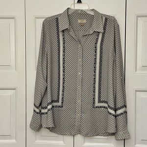 Loft Outlet, Patterned Button-up Blouse with convertible sleeves, Size XL